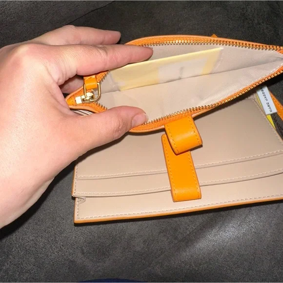 BNWT MARC JACOBS WALLET/WRISTLET - THE MARC - PICK ONE - Picture 7 of 7
